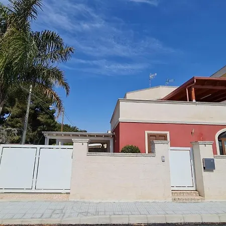 בית נופש Villa Linaria