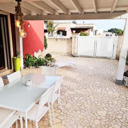 Villa Linaria בית נופש טורה לפילו