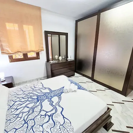 בית נופש Villa Linaria